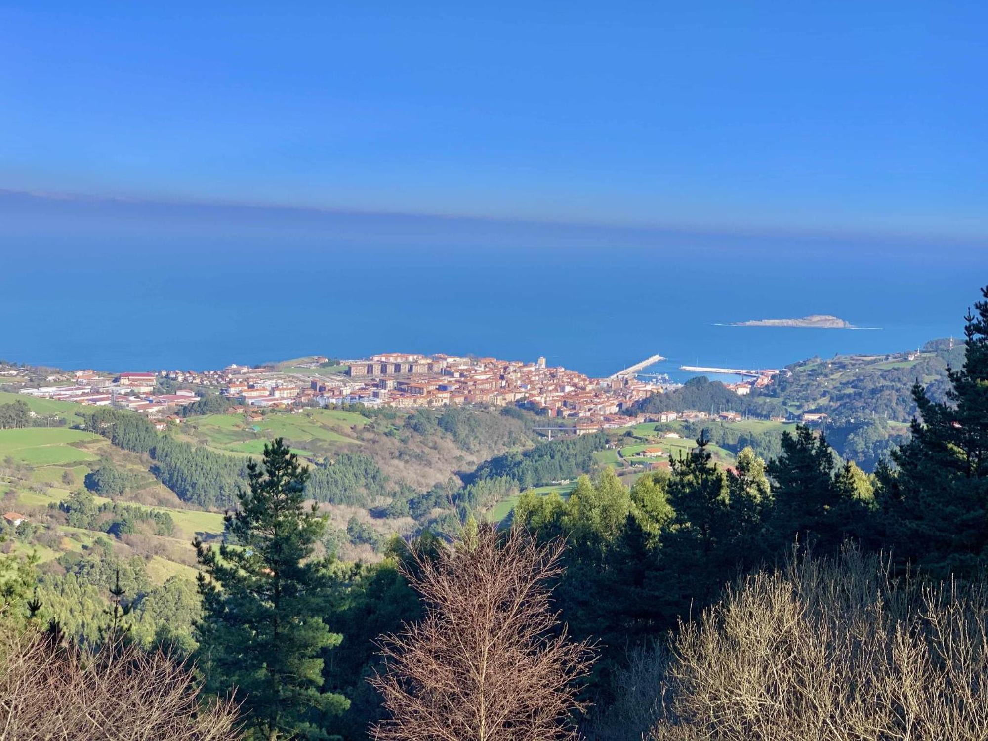 Apartamento Arresi Deluxe Bermeo Bagian luar foto